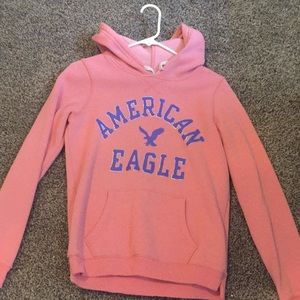 American eagle pink sweatshirt